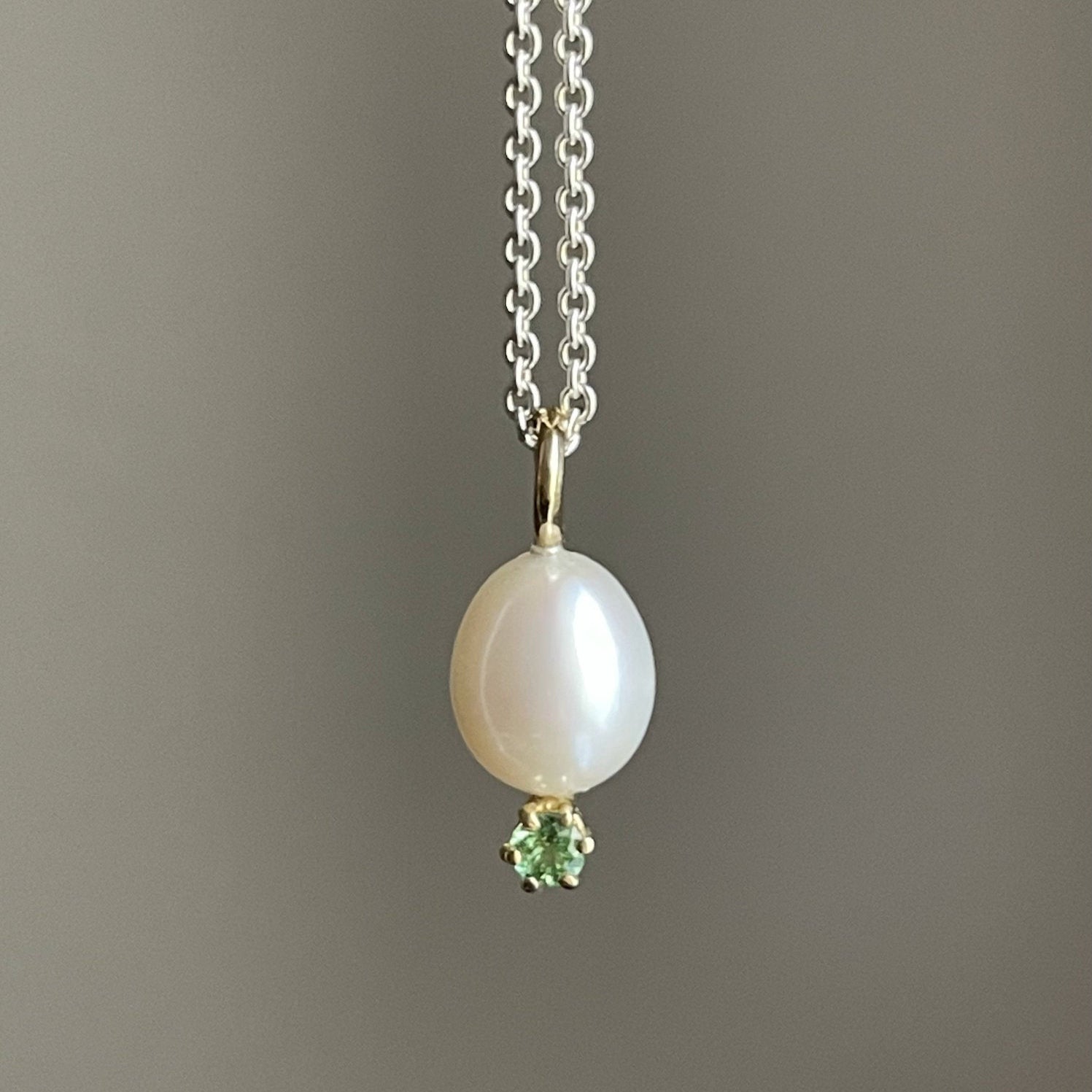 Kette mit Perle und Tsavorit