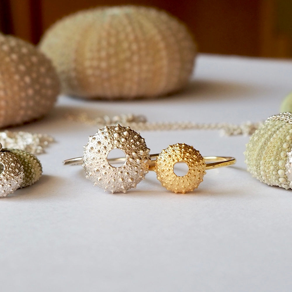Mini Seeigel Ring Gold
