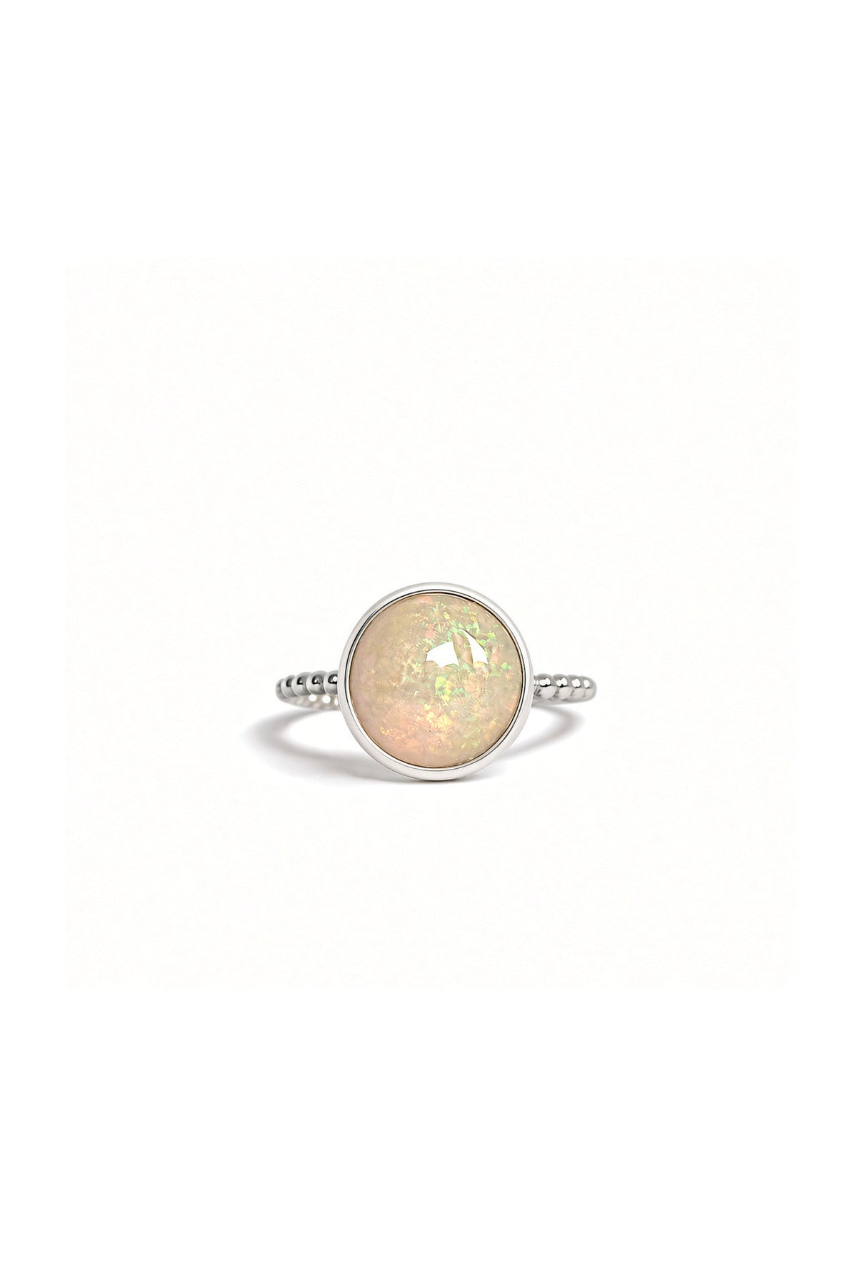 Ring mit Opal
